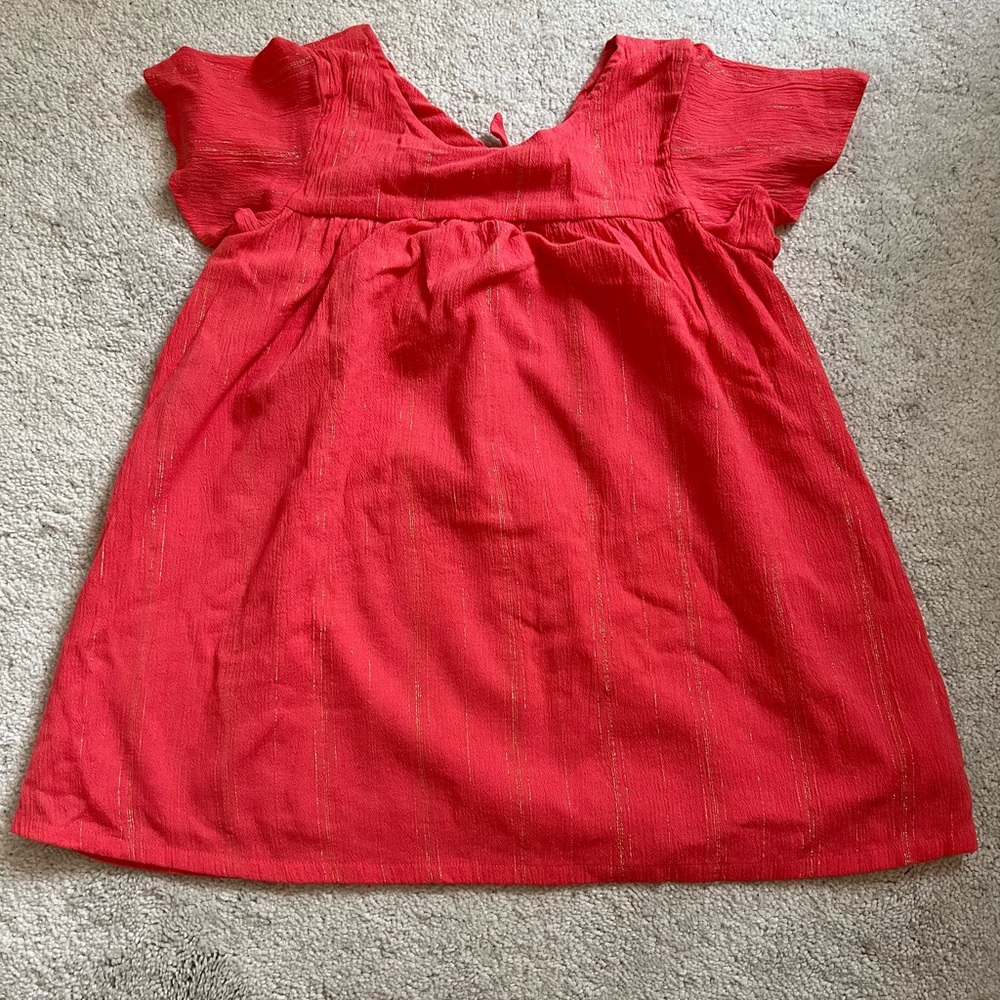 Salmon w/Gold stripes Blouse in excellent condition. Size:L 10/12